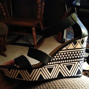 Wedge heels womens size 11